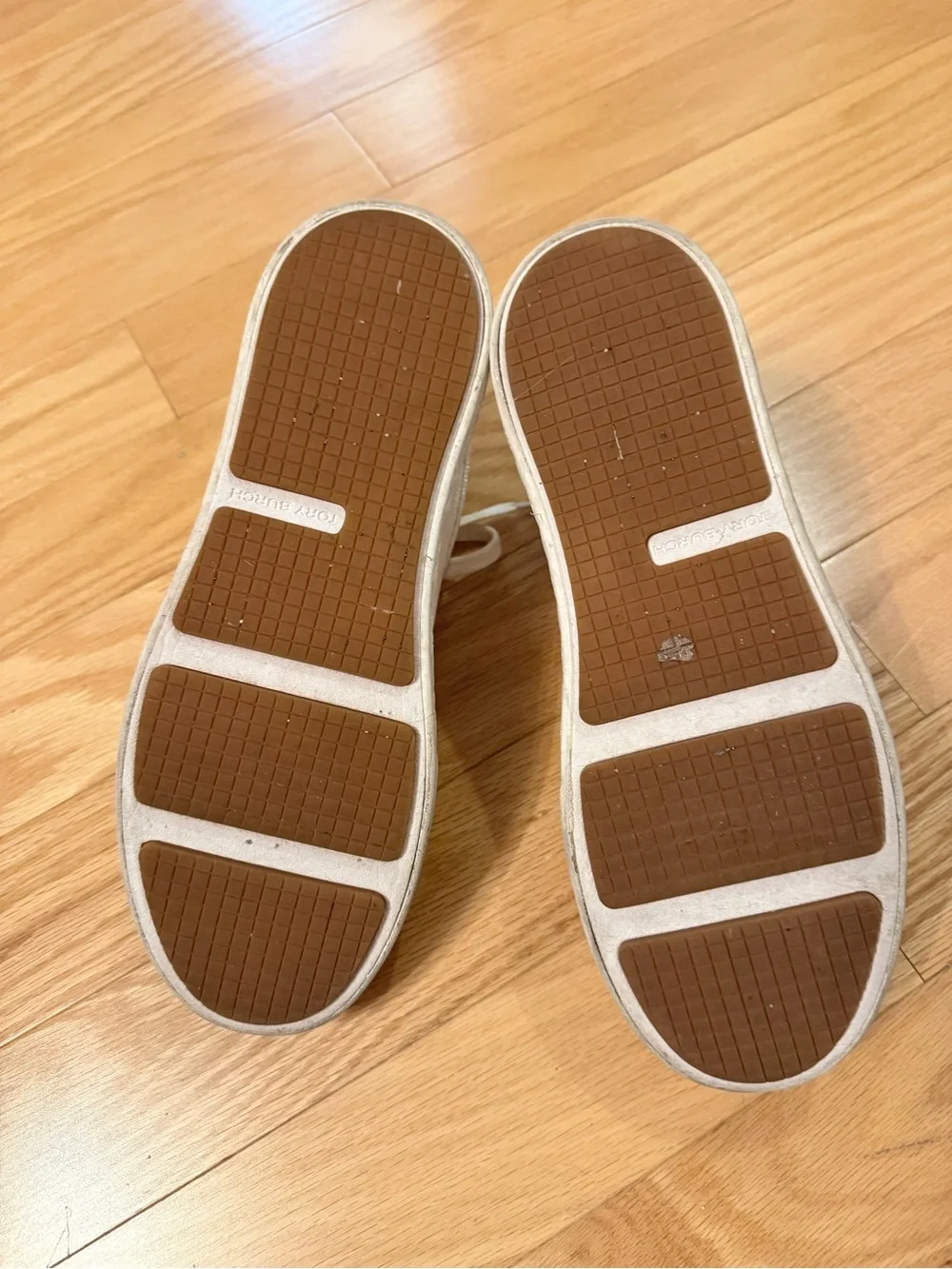 Tory Burch Cream White Leather Low-Top Sneakers